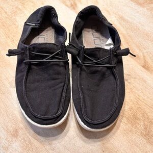 Women’s size 7 black hey dude slip on Shoes